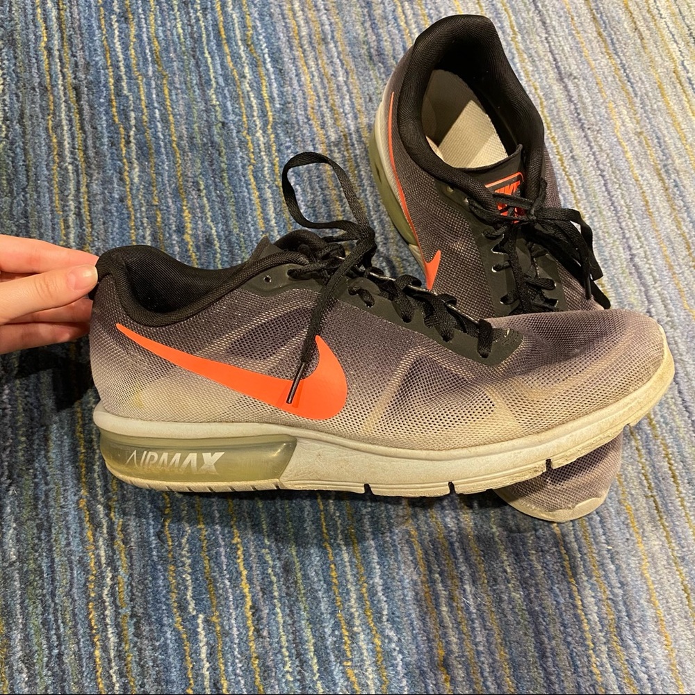 Nike AirMax Sequent